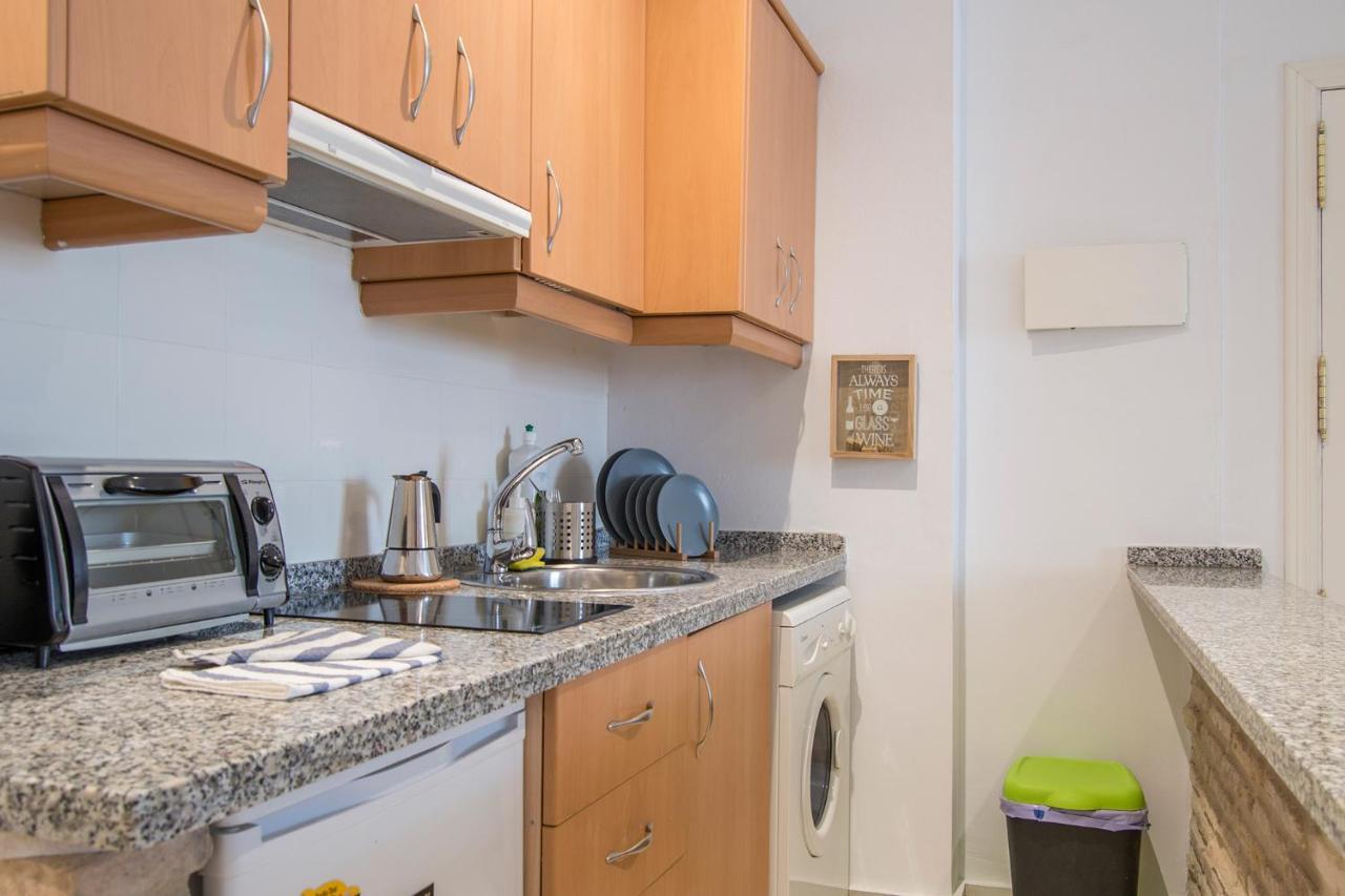 Riverside Triana Apartment Sevilla Dış mekan fotoğraf