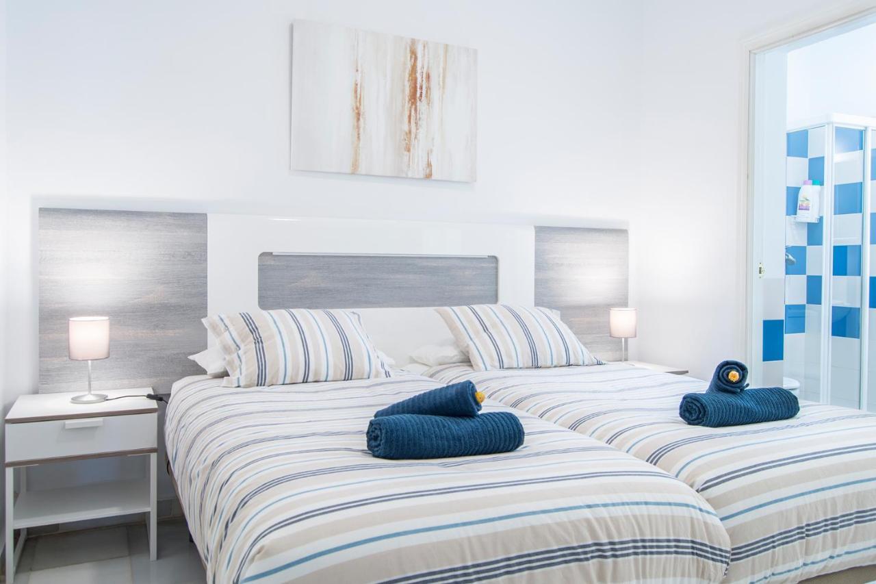 Riverside Triana Apartment Sevilla Dış mekan fotoğraf